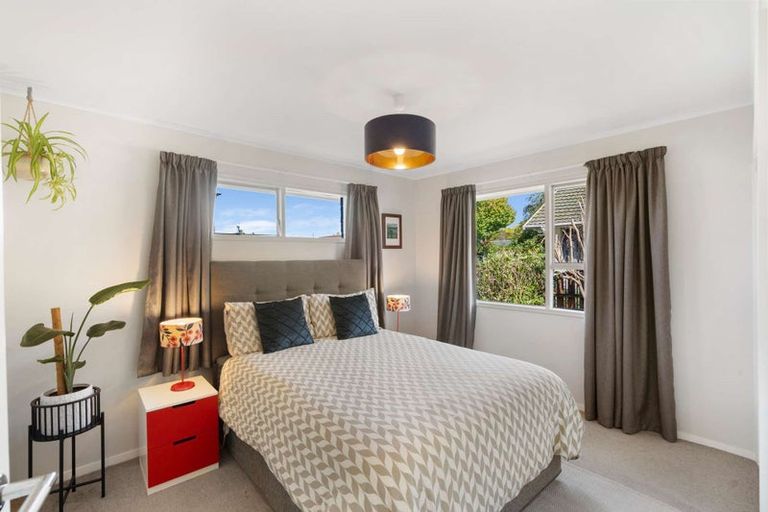 Photo of property in 85 Wingate Street, Redwood, Christchurch, 8051