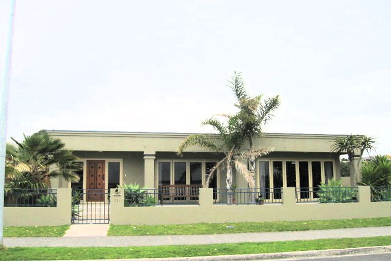 Photo of property in 271 Beach Road, Matua, Tauranga, 3110