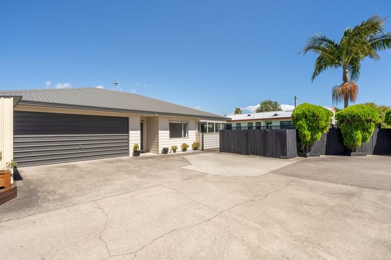 Photo of property in 56c Hartford Avenue, Papamoa Beach, Papamoa, 3118