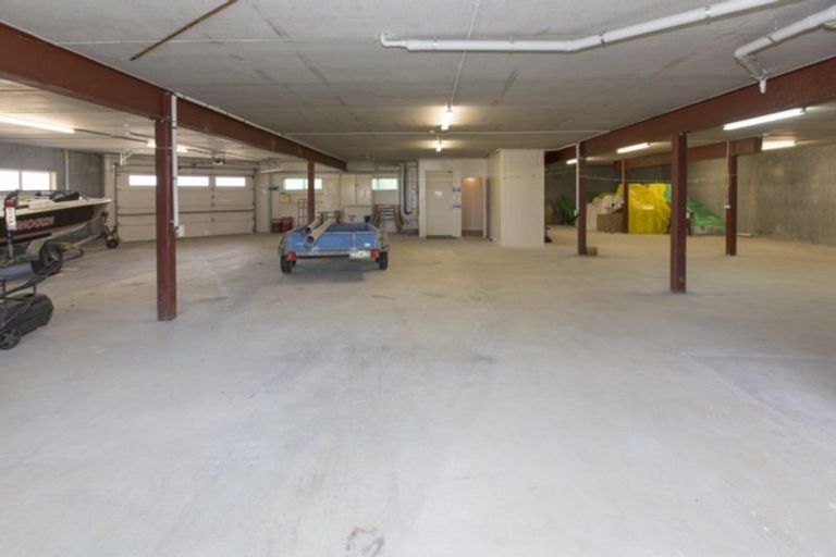 Photo of property in 1 Clearview Close, Dargaville, 0310