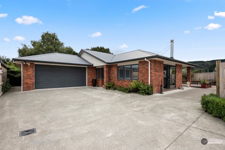 Photo of property in 67a Golders Road, Elderslea, Upper Hutt, 5018
