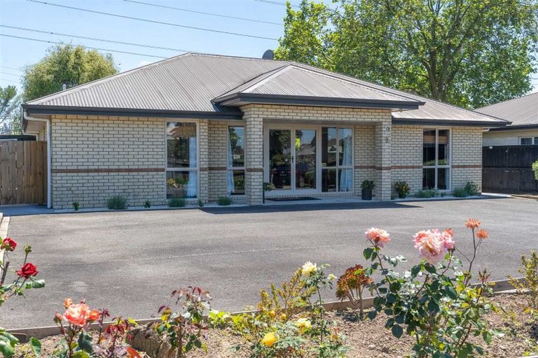 Photo of property in 8 Rochford Court, Hamilton East, Hamilton, 3216