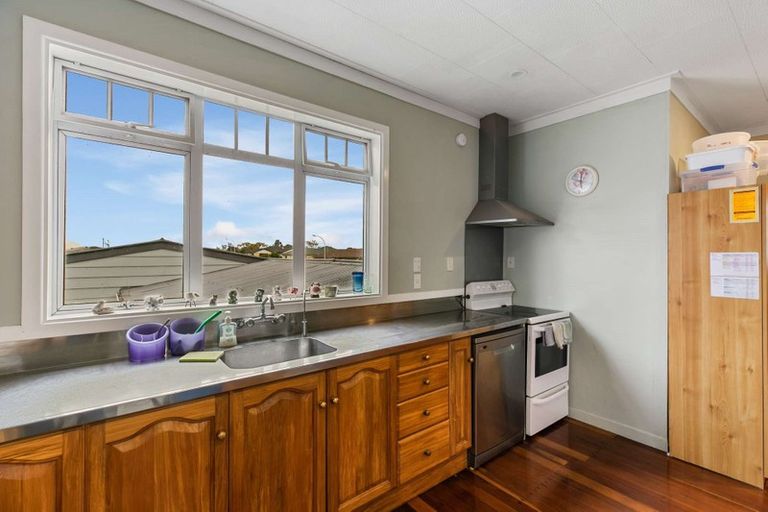Photo of property in 1 Roto Street, Te Kauwhata, 3710