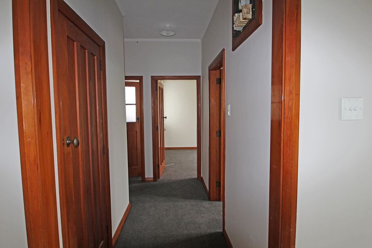 Photo of property in 1 Farnham Street, Oamaru North, Oamaru, 9400