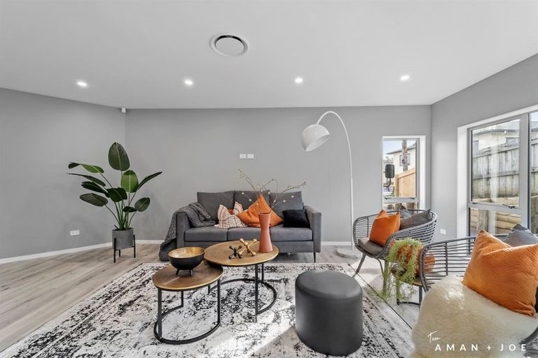 Photo of property in 5 Makora Road, Massey, Auckland, 0614