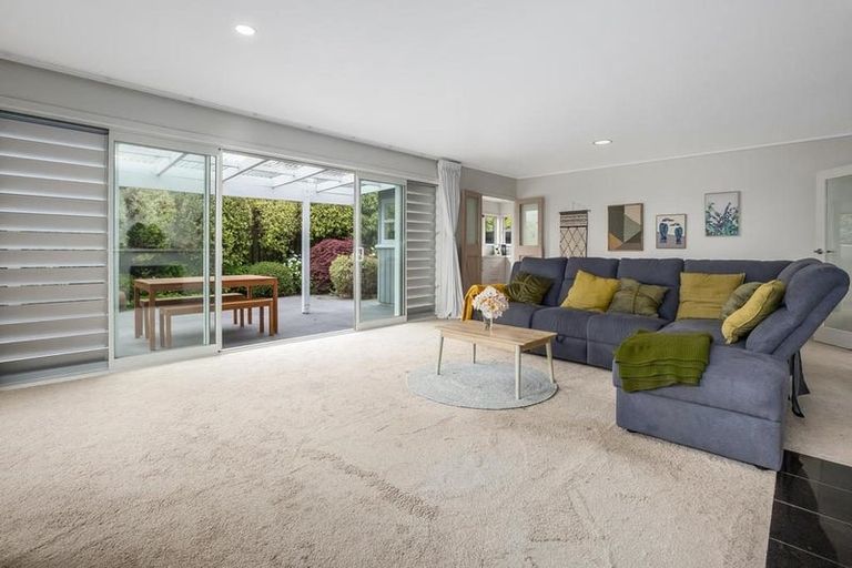 Photo of property in 15 Tawa Street, Waikanae, 5036