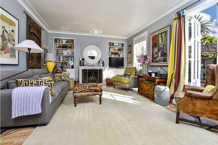 Photo of property in 2 Saint Leonards Road, Hauraki, Auckland, 0622