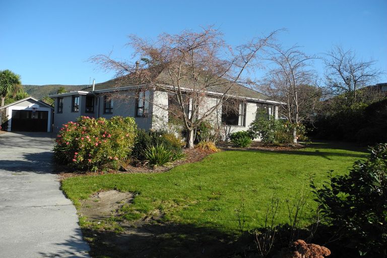 Photo of property in 35 Mill Road, Waimate, 7924