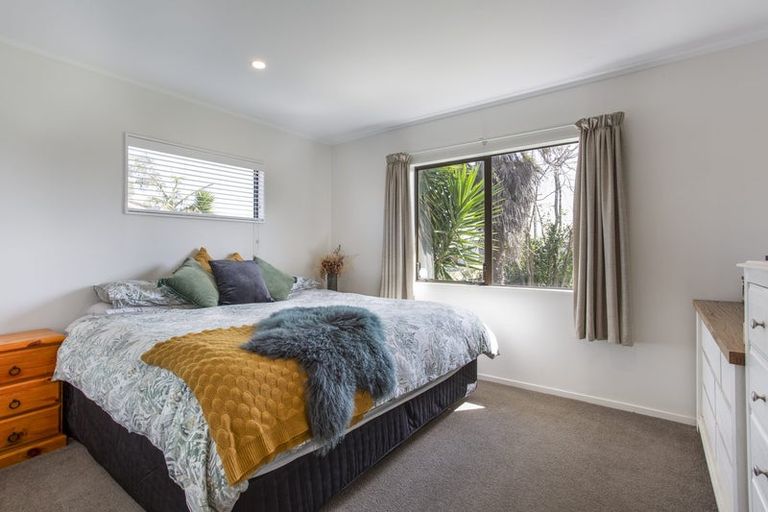 Photo of property in 2/13 Warriston Avenue, Waiuku, 2123