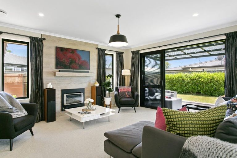 Photo of property in 28 Huka Heights Drive, Rangatira Park, Taupo, 3330