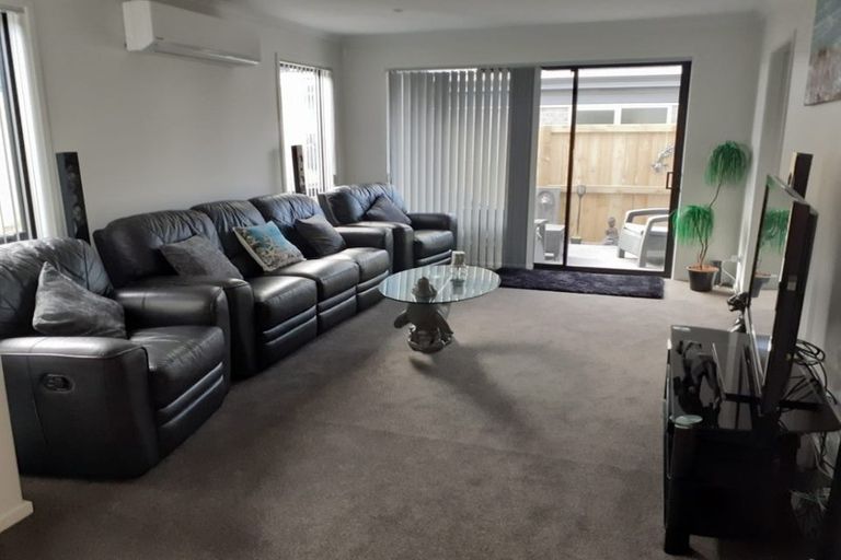 Photo of property in 53 Crown Street, Papamoa, 3118