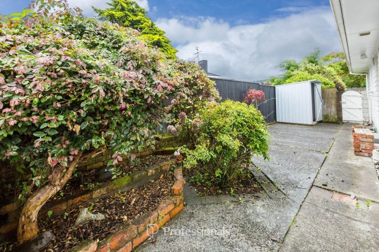 Photo of property in 35 Mountbatten Grove, Clouston Park, Upper Hutt, 5018
