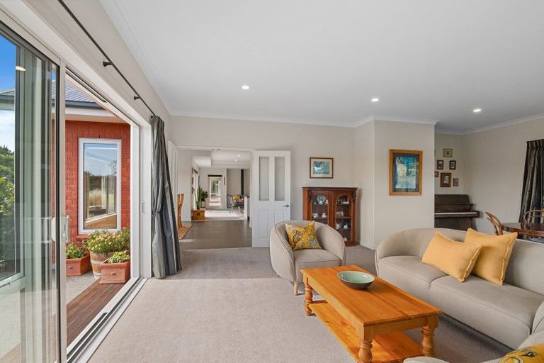 Photo of property in 38 Devine Drive, Rolleston, Christchurch, 7678