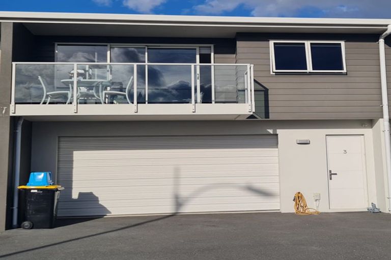 Photo of property in 80c Market Place, Papamoa Beach, Papamoa, 3118