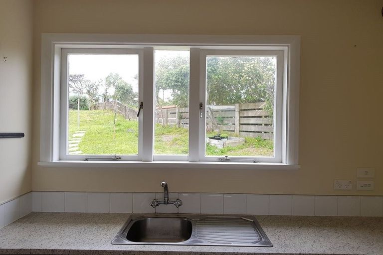 Photo of property in 73 Madras Street, Khandallah, Wellington, 6035