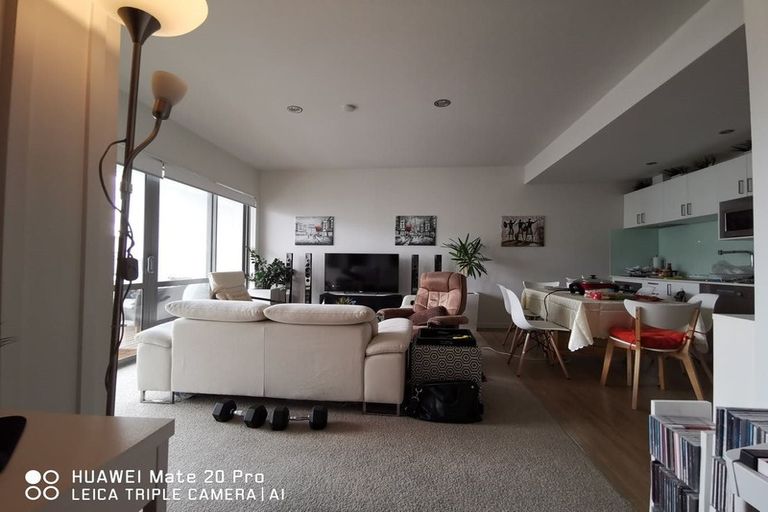 Photo of property in 2f/136 Stancombe Road, Flat Bush, Auckland, 2016