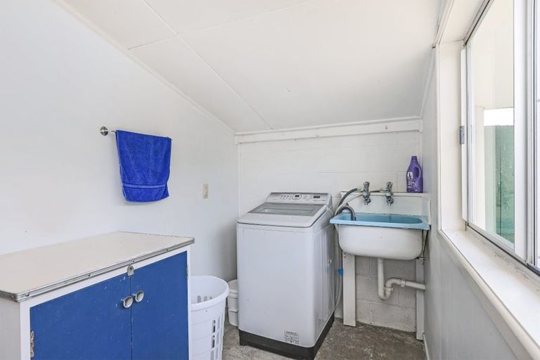 Photo of property in 2/34 Te Aute Road, Havelock North, 4130