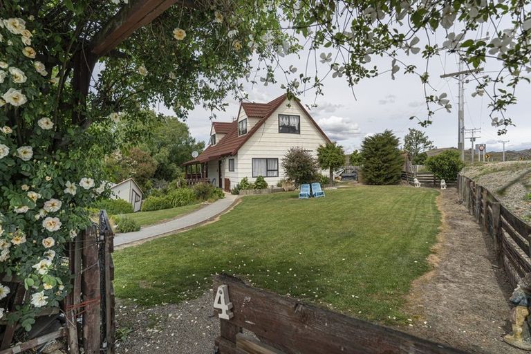 Photo of property in 4 Leask Street, Omakau, 9376