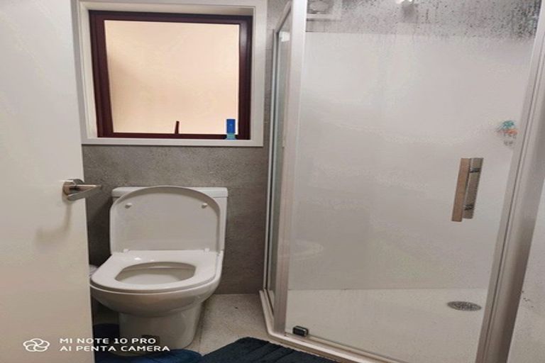 Photo of property in 57 Ayton Drive, Totara Vale, Auckland, 0629