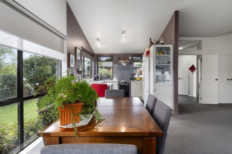 Photo of property in 2 Astor Place, Welcome Bay, Tauranga, 3112