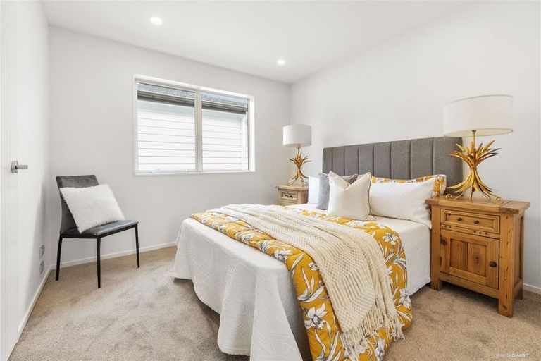 Photo of property in 25c Scarlet Drive, Ranui, Auckland, 0612