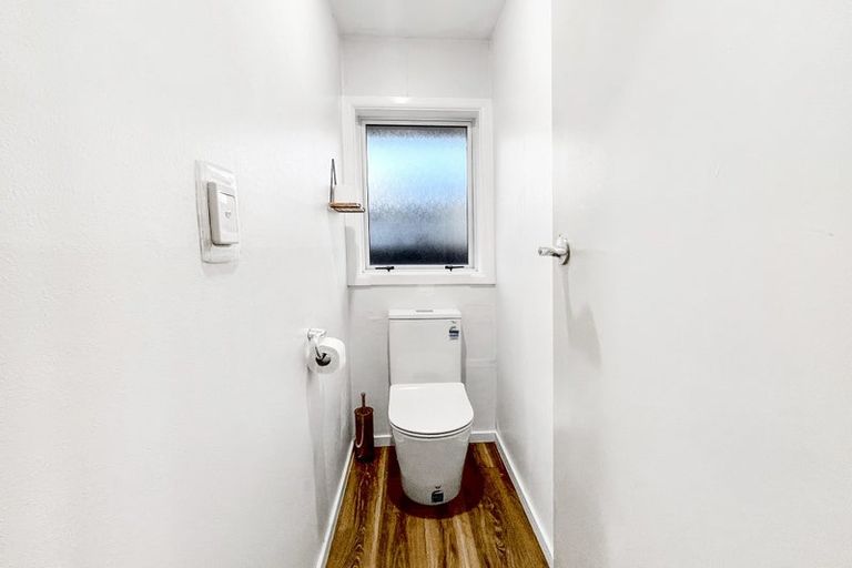 Photo of property in 32 Dunstan Crescent, Hornby, Christchurch, 8042