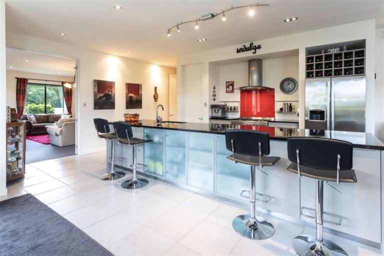 Photo of property in 64 Woodhurst Drive, Casebrook, Christchurch, 8051