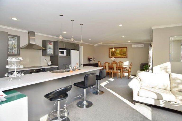 Photo of property in 40 Richill Street, Belfast, Christchurch, 8051