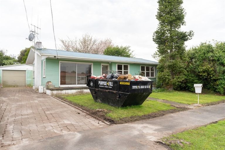 Photo of property in 5 Cricket Place, Melville, Hamilton, 3206