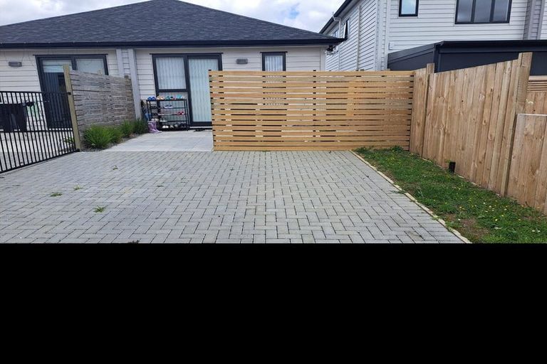 Photo of property in 20 Rorotu Avenue, Karaka, Papakura, 2113