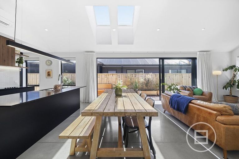 Photo of property in 61 Drysdale Road, Jacks Point, 9371