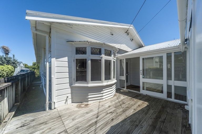 Photo of property in 60 Brussels Street, Miramar, Wellington, 6022