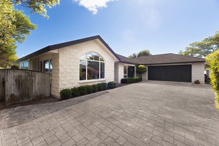 Photo of property in 10 Harvest Court, Paraparaumu, 5032