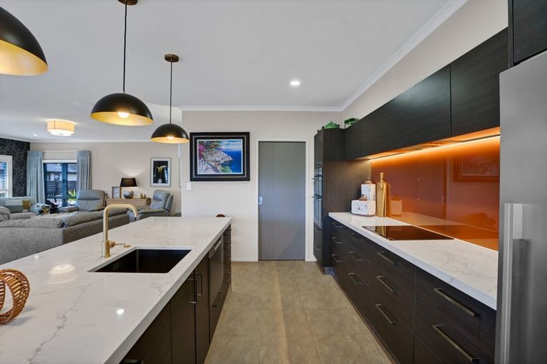 Photo of property in 59 Lismore Street, Merrilands, New Plymouth, 4312