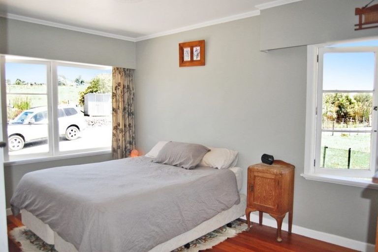 Photo of property in 31 Ranganui Road, Kaiwaka, 0573