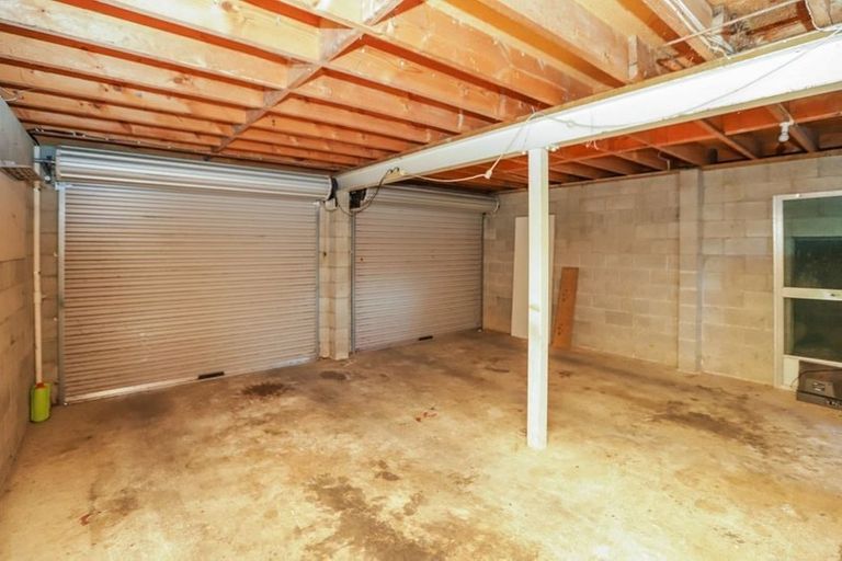 Photo of property in 64 Fairview Street, Fairview Downs, Hamilton, 3214