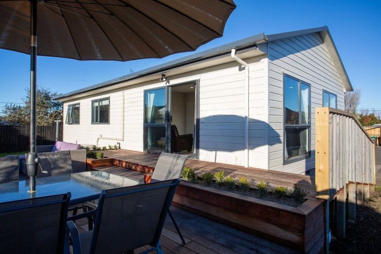 Photo of property in 68 Pacific Road, North New Brighton, Christchurch, 8083