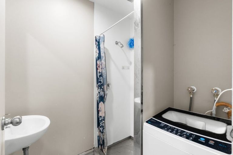 Photo of property in 2/340 Lincoln Road, Addington, Christchurch, 8024