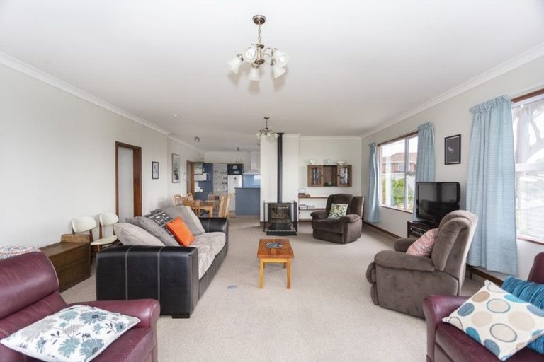 Photo of property in 10 Tamar Street, South Hill, Oamaru, 9400