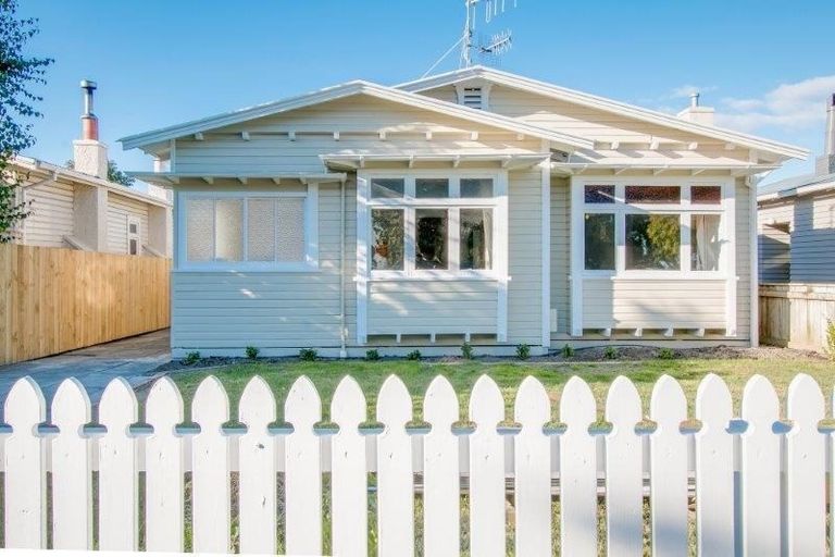 Photo of property in 231 Georges Drive, Napier South, Napier, 4110