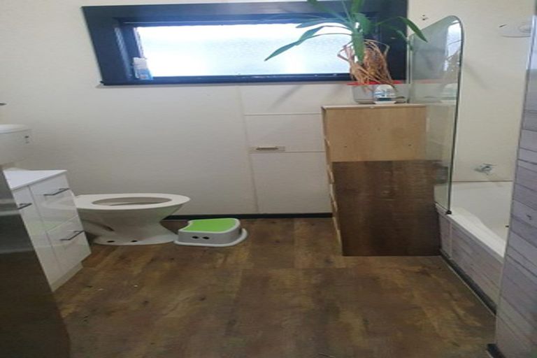 Photo of property in 100 Frederick Street, Wainuiomata, Lower Hutt, 5014