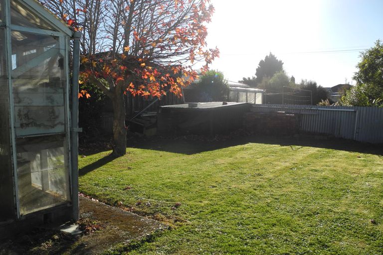 Photo of property in 43 Harris Street, Waimate, 7924