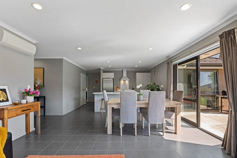 Photo of property in 39 Hamon Place, Pukehangi, Rotorua, 3015