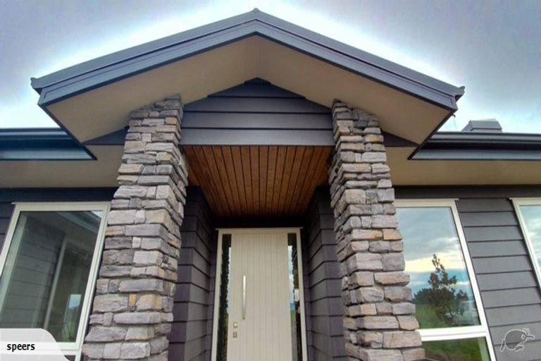 Photo of property in 19 Clare Court, Maewa, Feilding, 4777