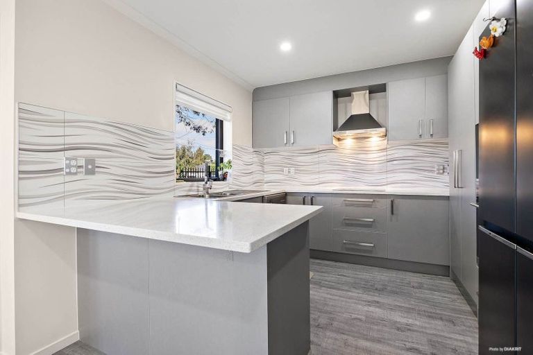 Photo of property in 8c Cosgrave Road, Papakura, 2110