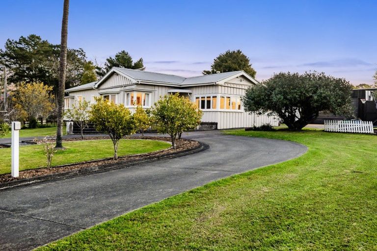 Photo of property in 623 State Highway 16, Kumeu, 0891