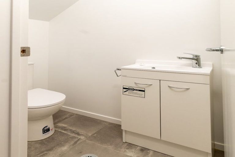 Photo of property in 19 Ngae Place, Mangere East, Auckland, 2024