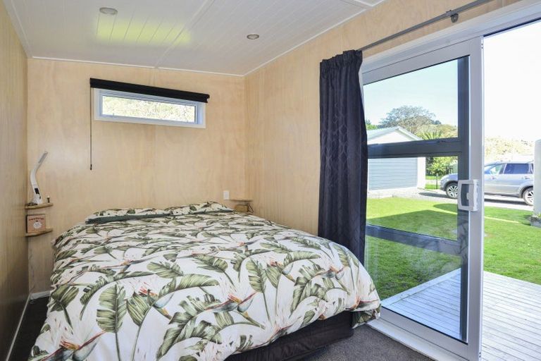 Photo of property in 73 Fortescue Street, Mahia, Nuhaka, 4198