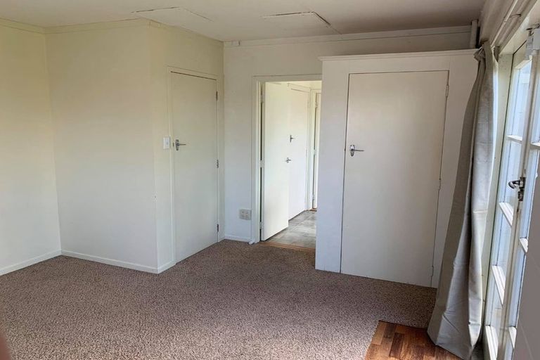 Photo of property in 3/83 Sylvan Avenue, Northcote, Auckland, 0627