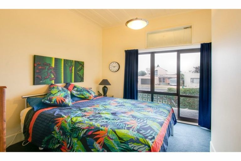 Photo of property in 90 Te Awa Avenue, Te Awa, Napier, 4110